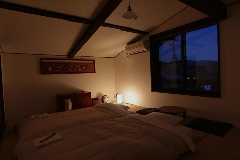 Soy Bed and Breakfast Takayama  Kamer foto