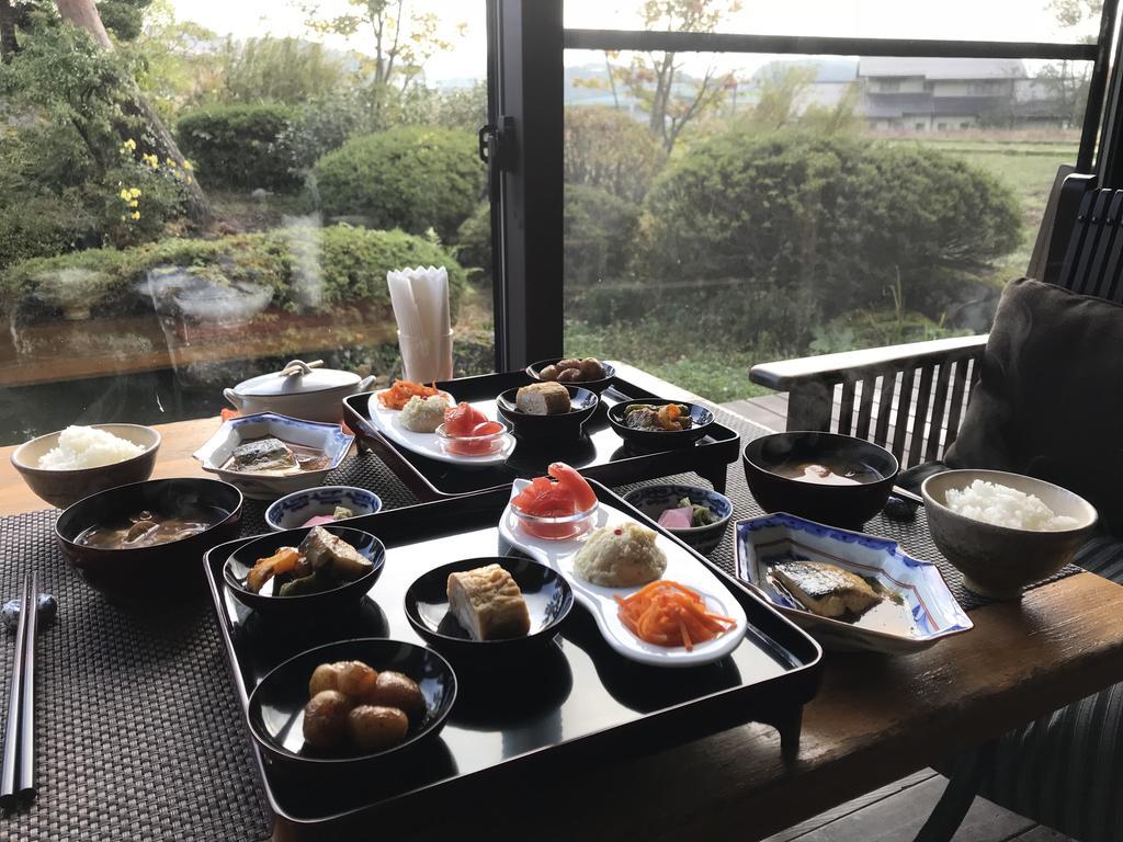Soy Bed and Breakfast Takayama  Buitenkant foto