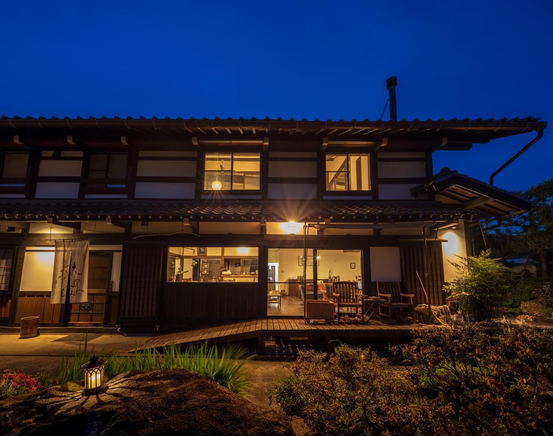 Soy Bed and Breakfast Takayama  Buitenkant foto