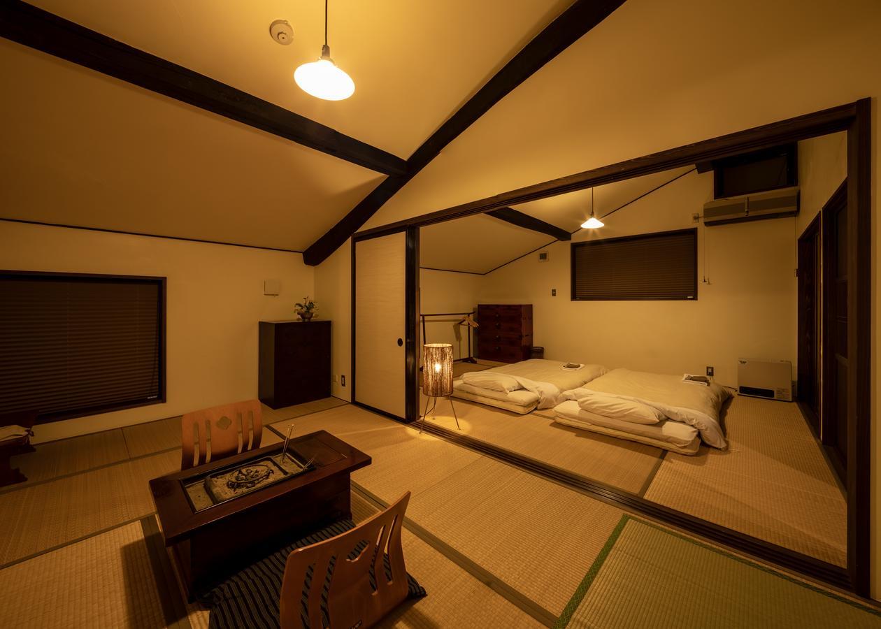 Soy Bed and Breakfast Takayama  Buitenkant foto